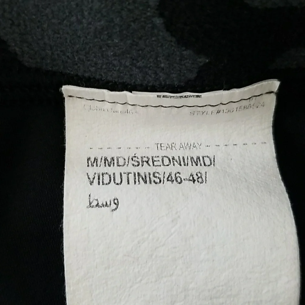 Under Armour HeatGear Compression Leggings - Size Medium - Picture 8 of 10